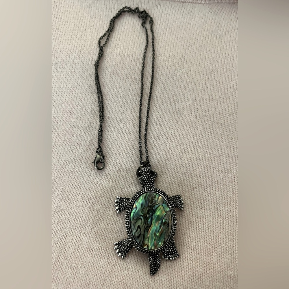 Vintage Articulated Abalone Turtle Convertible Brooch & Necklace Gunmetal #331